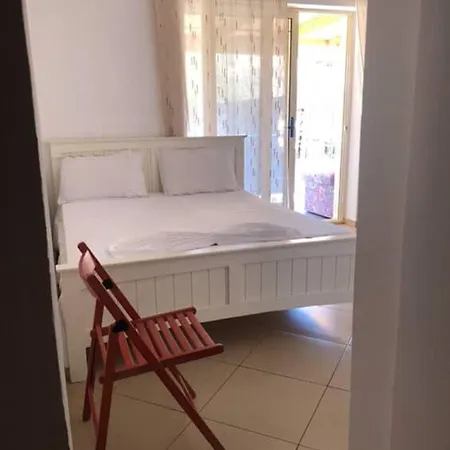Himara Central Studio Himarë